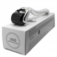 UNIQ luxus Skin roller 540 med Titan nålar 0,5 mm.